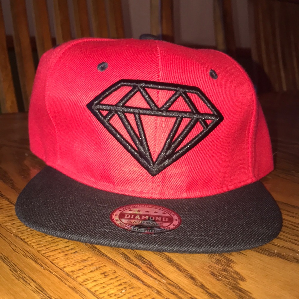Diamond Snapback By Headlines - image 1